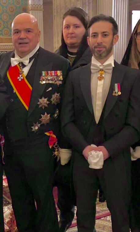 Con il Conte Cav. Gr. Cr. Prof Fernando Crociani Baglioni, Presidente dell'Istituto di Studi Storici Beato Pio IX e sua moglie, Simona Cecilia Farcas in Crociani Baglioni - Basilica di San Lorenzo al Verano, Roma  (2019)
