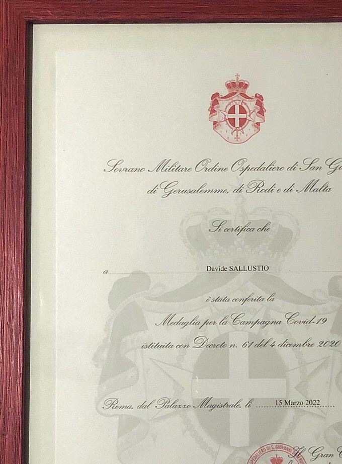 Diploma di conferimento della medaglia per l’emergenza Covid-19 del Sovrano Militare Ordine di Malta 