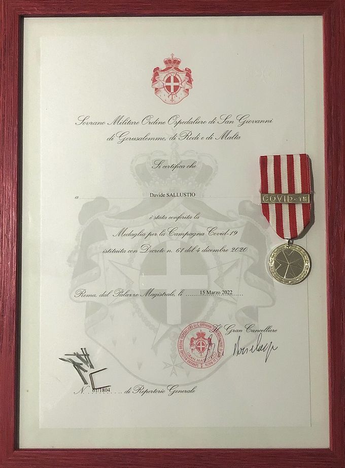 Diploma di conferimento della medaglia per l’emergenza Covid-19 del Sovrano Militare Ordine di Malta 